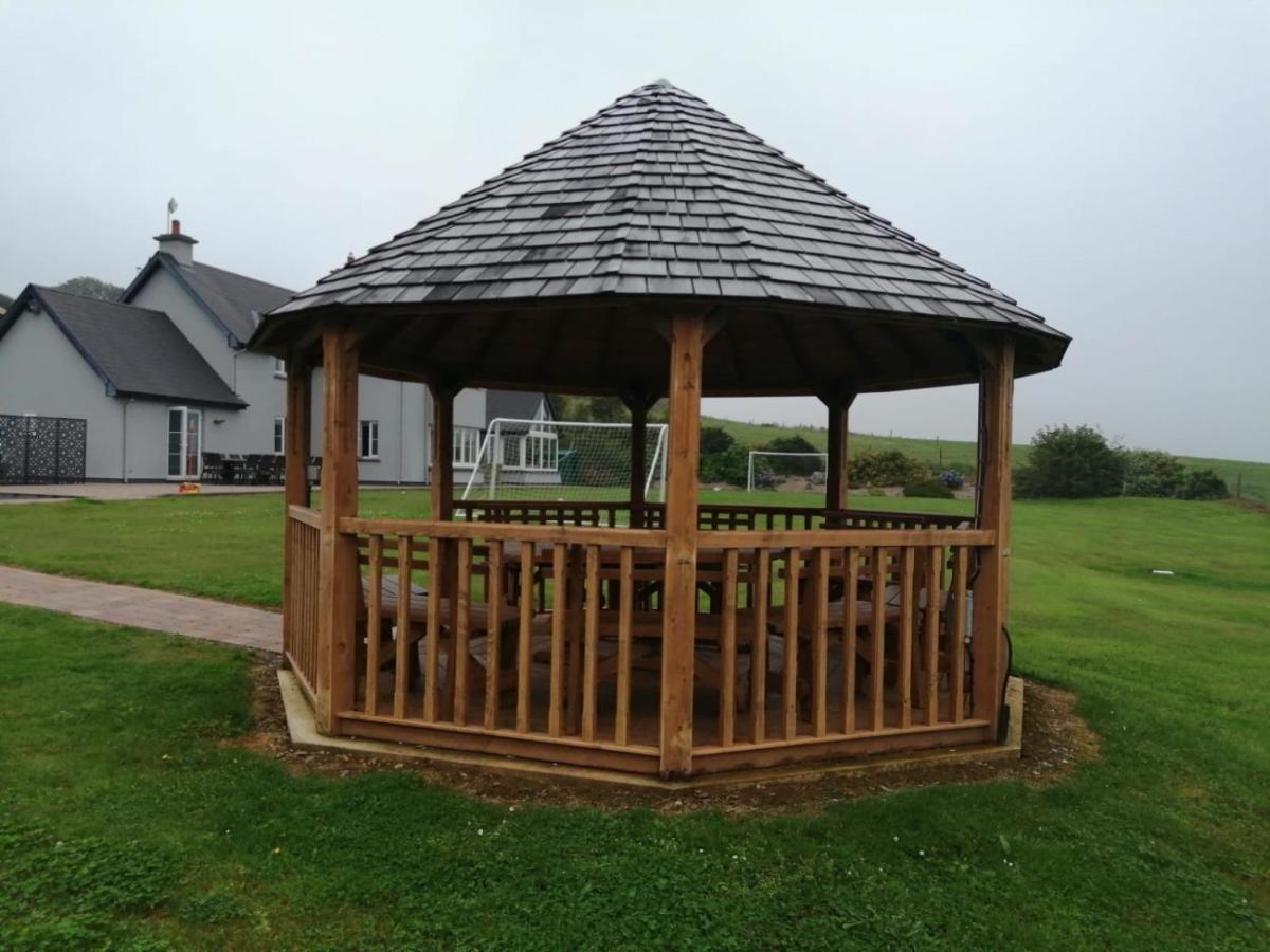 Four Winds,Kinsale Town,Exquisite Holiday Homes,Sleeps 26 מראה חיצוני תמונה