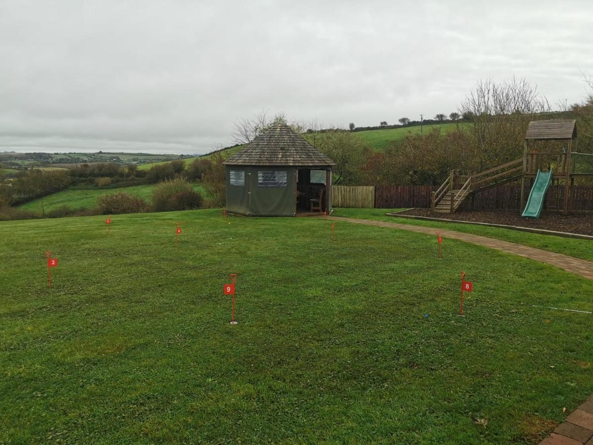 Four Winds,Kinsale Town,Exquisite Holiday Homes,Sleeps 26 מראה חיצוני תמונה