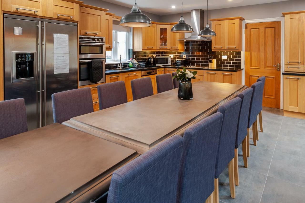 Four Winds,Kinsale Town,Exquisite Holiday Homes,Sleeps 26 מראה חיצוני תמונה