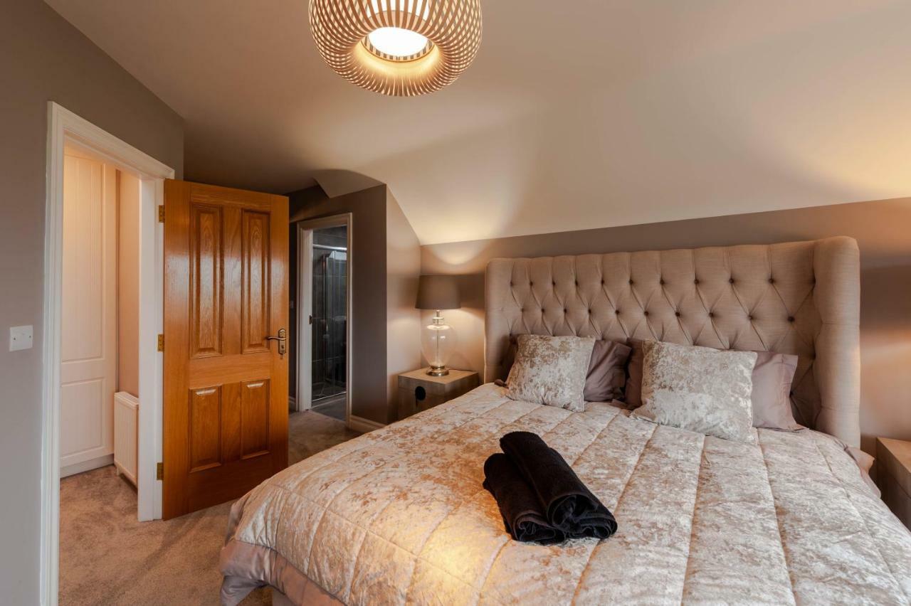 Four Winds,Kinsale Town,Exquisite Holiday Homes,Sleeps 26 מראה חיצוני תמונה