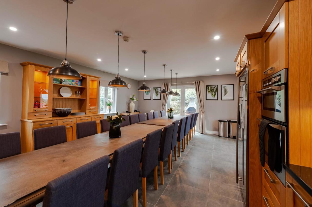 Four Winds,Kinsale Town,Exquisite Holiday Homes,Sleeps 26 מראה חיצוני תמונה